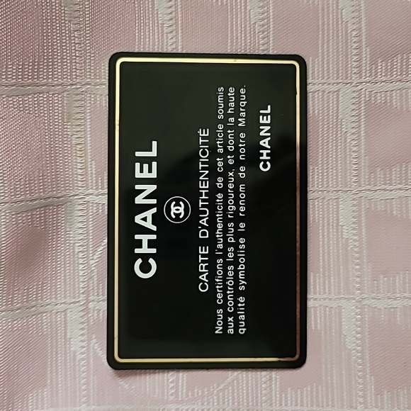 CHANEL Pink Nylon CC Logo Travel Line Tote Bag - Picture 9 of 9